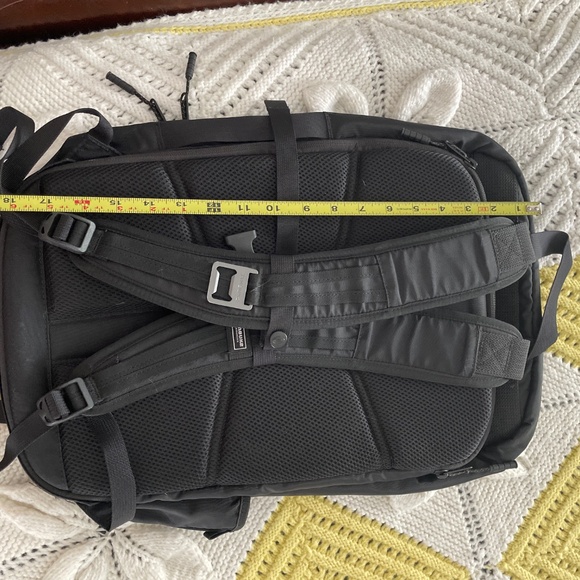 Timbuk2 black backpack - Picture 8 of 10